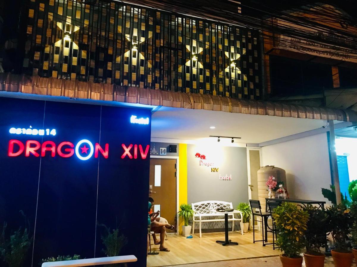 Dragon XIV Hostel Bangkok Bagian luar foto
